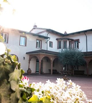 Visita del Monastero e Degustazione di Vini con Formaggi Artigianali a Cella Grande