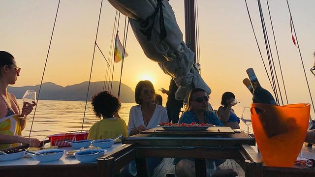 Tramonto a Palermo in barca e degustazione di prosecco
