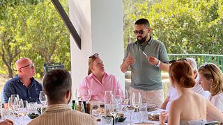 Pranzo tradizionale con abbinamento di vini presso il vigneto biologico Quinta dos Novais