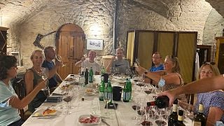 The grand tour of the Valpolicella: discover 2 wineries, delicious lunch with Amarone focus
