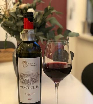 Tuscan Vineyard & Wine Tour at Villa Il Pozzo