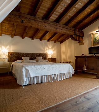 Trascorri una Notte in un Wine Relais all'interno di un parco naturale | Musella