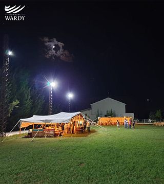 Cata de vinos y almuerzo en Domaine Wardy