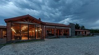 Dégustation de vins populaire au Mikheili's Marani