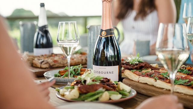 Un tour della tenuta e una degustazione a Gusbourne