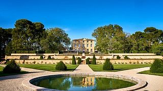 Konst- och vinprovning på Château de la Gaude
