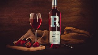 Pacote de degustação de vinhos Eros no vinhedo Apostolis 
