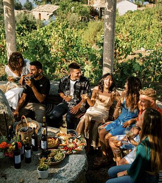 Tour della cantina e degustazione di vini presso la cantina Karimalis a Ikaria
