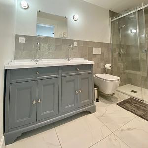 Villa La Maison L'Eperon - Your Vineyard Retreat