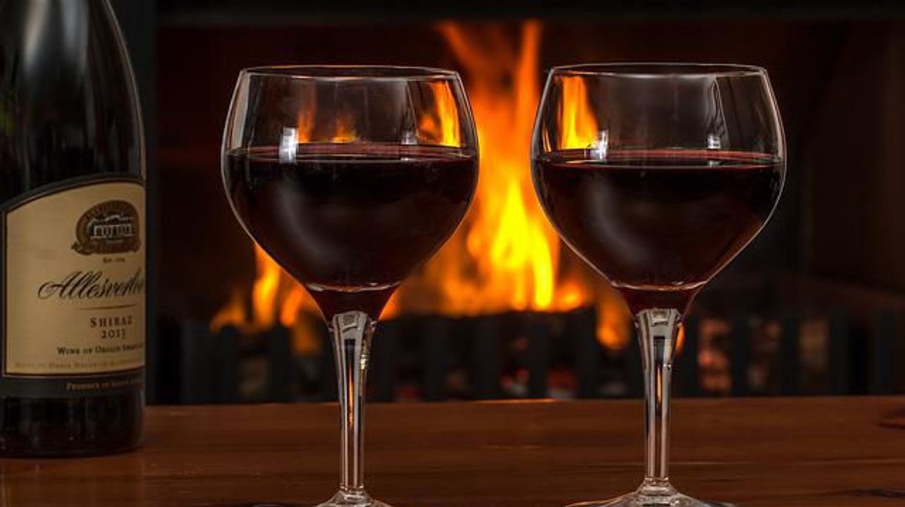 2 Emporda Wineries Private Tour from Barcelona