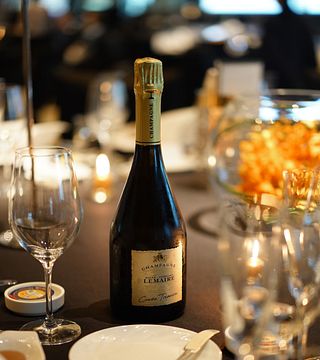 Verkostung seltener und untypischer Champagner bei Champagne Roger-Constant Lemaire