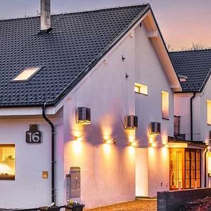 Vivere con il vino in una palazzina a Žabinec - penzion, vinotéka