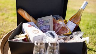 Experiência de vinícola definitiva - Piquenique com degustação de vinhos premium para dois na vinícola Sirromet