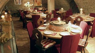 Degustazione di vini e tour presso la cantina Fischer