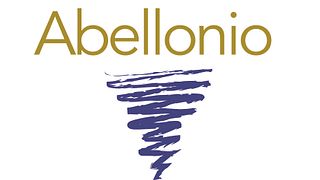 Dégustation de vins au sommet de la colline d'Abellonio Roberto - Cascina Piccaluga