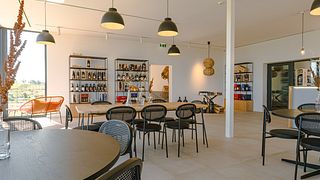 Bienvenida de Martha - Cata de DOC, Oporto y licores en Martha's Wines & Spirits