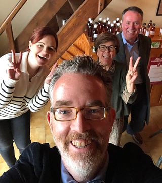 Wine Tours... ¡Los mejores pequeños viñedos familiares, independientes y sostenibles con Man vs Wine!