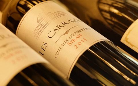 Vinpaus i sviter och lägenheter på Château Les Carrasses