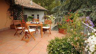 Weinprobe und Tour in Punset