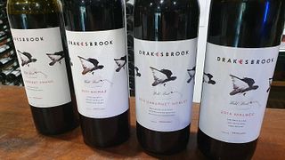 Vinprovning och rundtur på Drakesbrook Wines