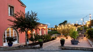 Escape to the Heart of Provence: Wine Tasting and Lunch at Domaine Rabiega