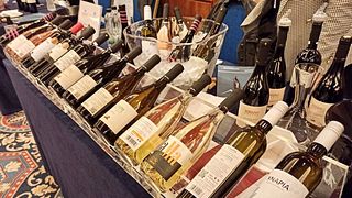 Degustação de vinhos na Estate Raptis