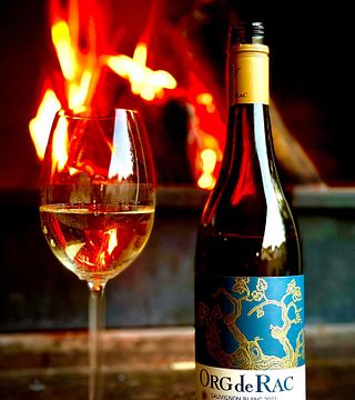 Abbinamento vino bianco e torrone presso la tenuta Org De Rac