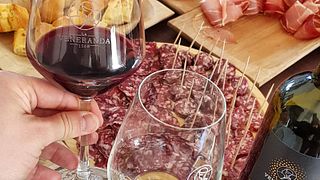 Enjoy Umbria Red Wine & Local Food Pairing at La Veneranda