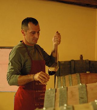 Aperitivo En La Bodega | Aldo Marenco