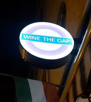 Cata de vinos húngaros elaborados con uvas húngaras