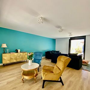 Villa La Maison L'Eperon - Your Vineyard Retreat