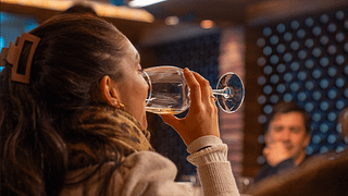 Cata y Tour de Vinos en Viña Santa Berta