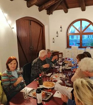 Weinprobe und Führung in der Azienda Agricola Biologica Riccardo Vigna