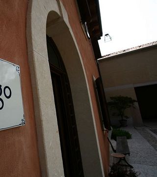 Cata de vinos y visita a la Bodega Gorgo