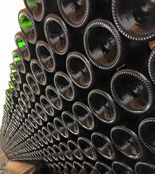 Champagnerverkostung und Führung bei Champagne Mangin et Fils