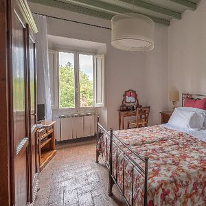 "Classic" Double Room in the Heart of Chianti