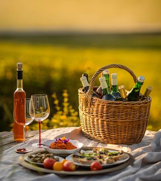 Degustazione di vini all'Aru Manor