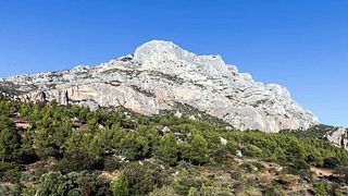 Aix En Provence-Mont Sainte Victoire