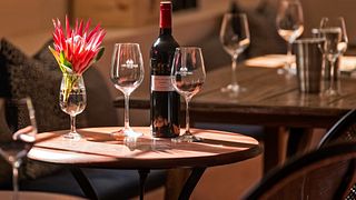 Degustazione di Bilton e abbinamento di vini presso le tenute di Saxenburg