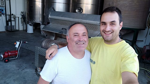 Zinzani Vini: A Family Tradition in Winemaking