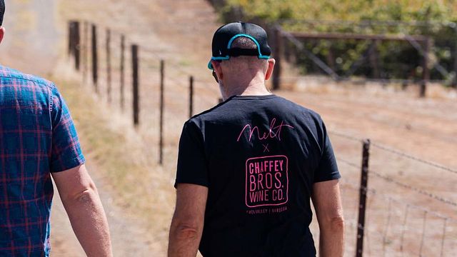 Degustazione di vini premium presso Chaffey Bros. Wine Co.