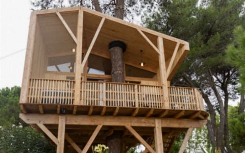 Hotel e ristorante al Domaine La Yole