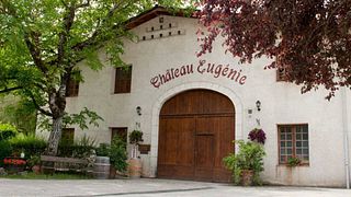 Verkostung alter Jahrgänge im Chateau Eugenie