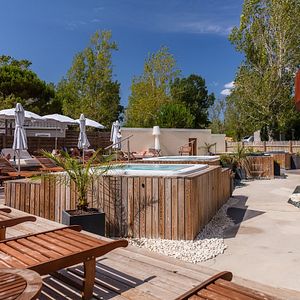 Hotel e restaurante no Domaine La Yole