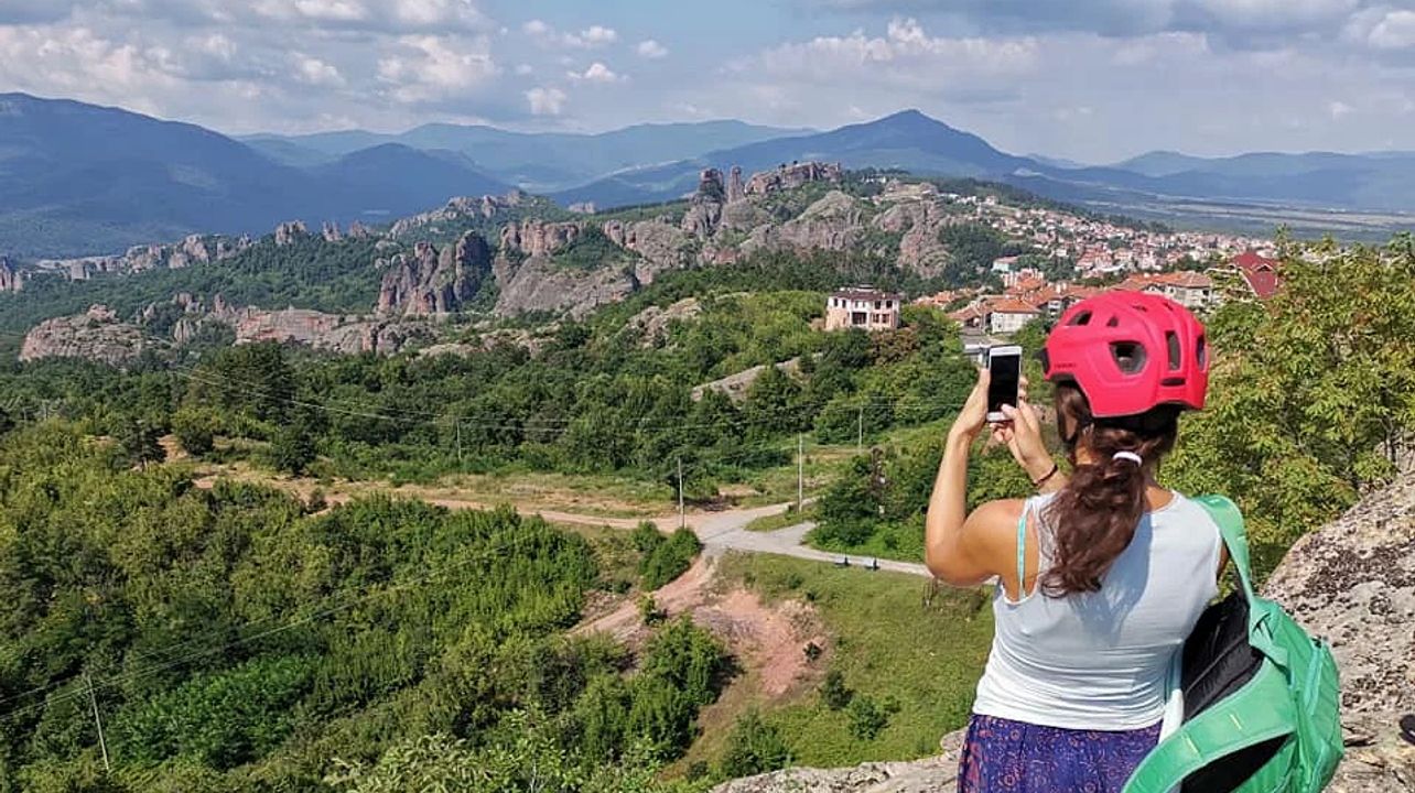Tour privato di 3 giorni con vino ed e-bike nel nord-ovest della Bulgaria
