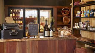 Victoria’s Finest: Lethbridge Wines Tasting & Tour