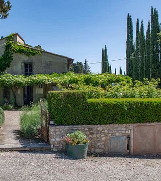 Experience Tuscan Wine & Heritage Tour at Castello Sonnino