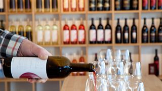Degustação clássica de 4 vinhos em Terres de Lavaux