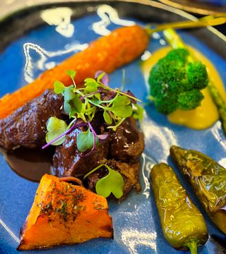 Tour, degustazione e pranzo gourmet di 3 portate