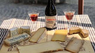 A JOURNEY THROUGH MONFERRATO: FAMILY STORIES, THE SCENT OF WOOD, AND GLASSES RAISED